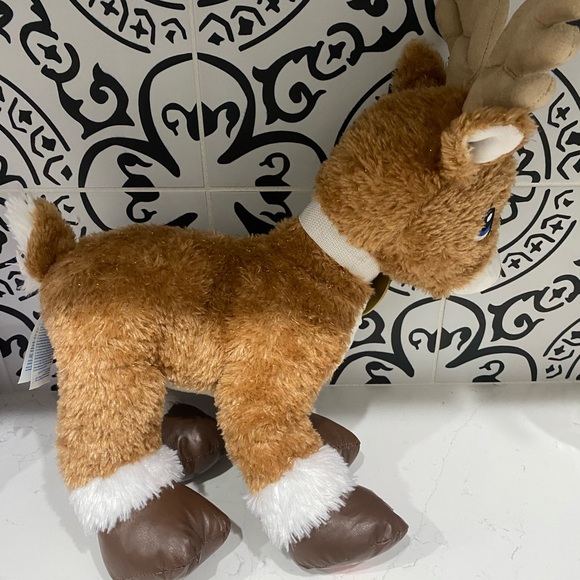 Build a Bear Team Dancer Santa's Reindeer Plush Blue Eyes Tan w/ Vinyl Hooves - Picture 4 of 6